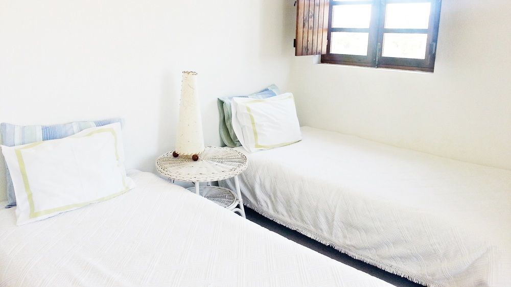 Bed and Breakfast Uma Casa A Beira Sol Lagos Exterior foto